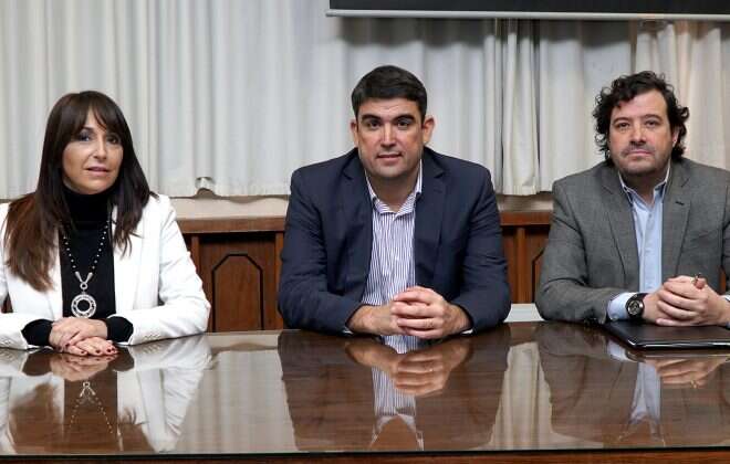 Gobierno Provincial y UNLPam: firmaron convenio para ofrecer capacitación a empleados públicos