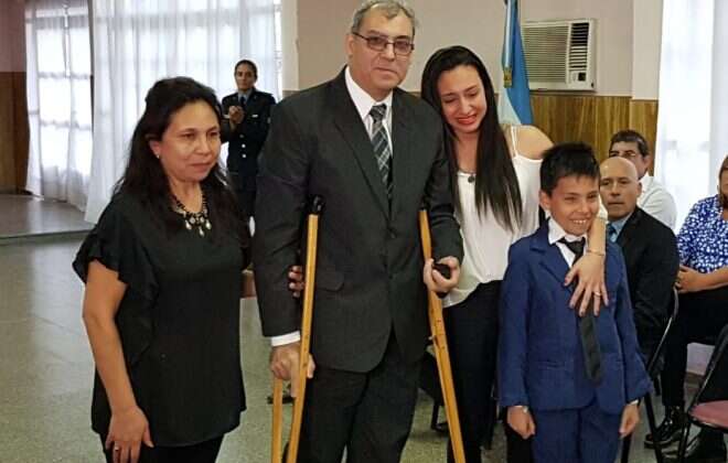 Entregan anillos a policías con 25 y 30 años de servicio