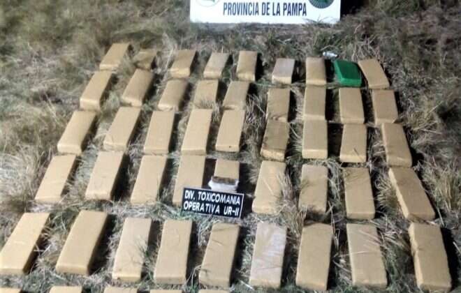 Secuestraron marihuana en el cruce de Arata