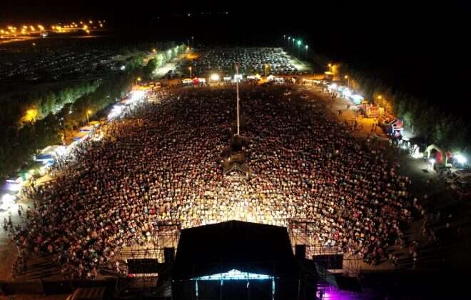 La Fiesta de La Barda al ritmo de Los Palmeras