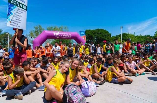 Multitudinario cierre de la XX edición de los Juegos Deportivos de Verano