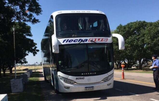Bloquearon el ingreso a La Pampa de un ómnibus procedente de Ezeiza