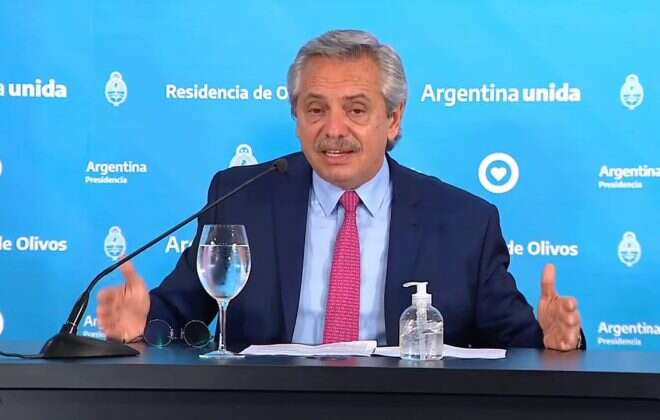 Alberto Fernández confirmó que el aislamiento obligatorio se extiende hasta que termine Semana Santa