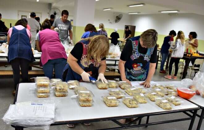 Se entregan a domicilio las viandas de alumnos asistentes a los comedores