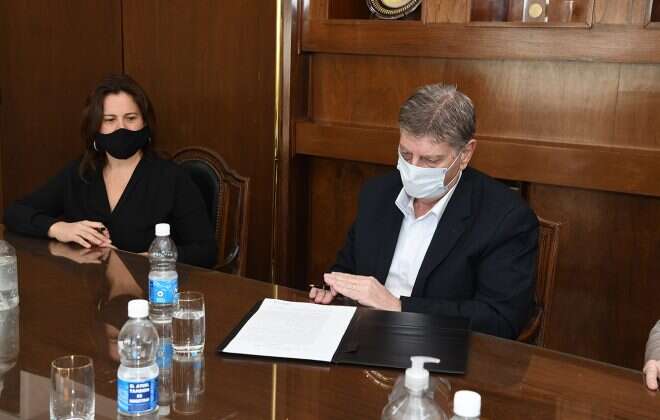 La Provincia entregó 476 luminarias led a General Pico