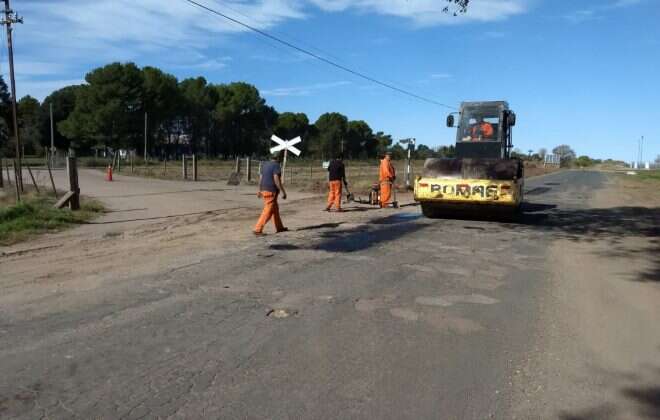 Comenzó la obra de asfalto en el acceso al Aeroclub de General Pico