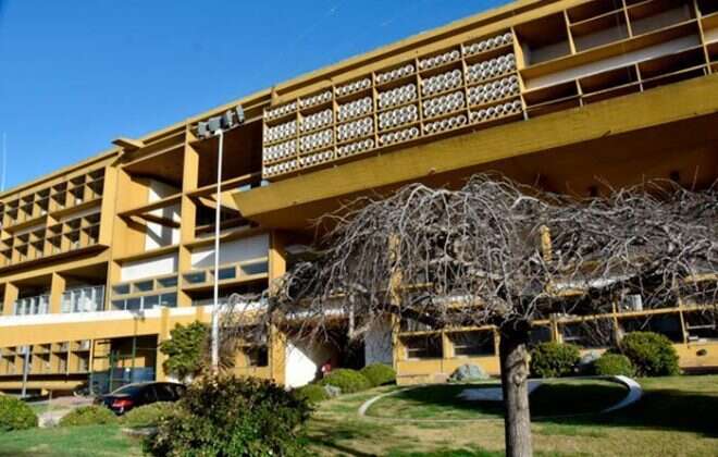 Trabajadores estatales sin tareas presenciales hasta el 4 de enero