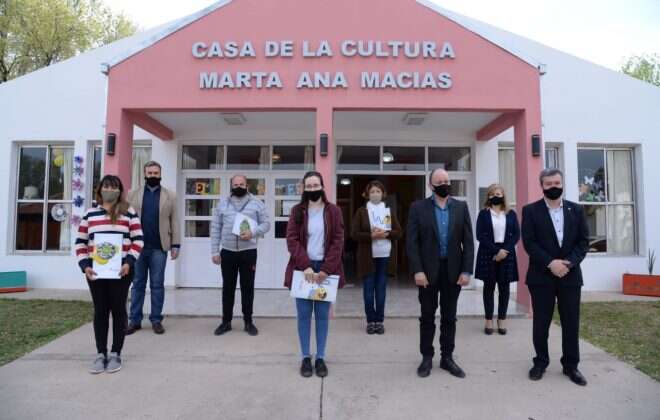 Economía social: Se entregaron créditos en Pichi Huinca y Arata