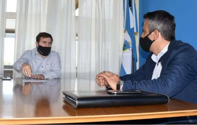 Curciarello se reunió con el titular del Fre.Ju.Pa y confirmaron el nuevo servicio de Internet para Puelches