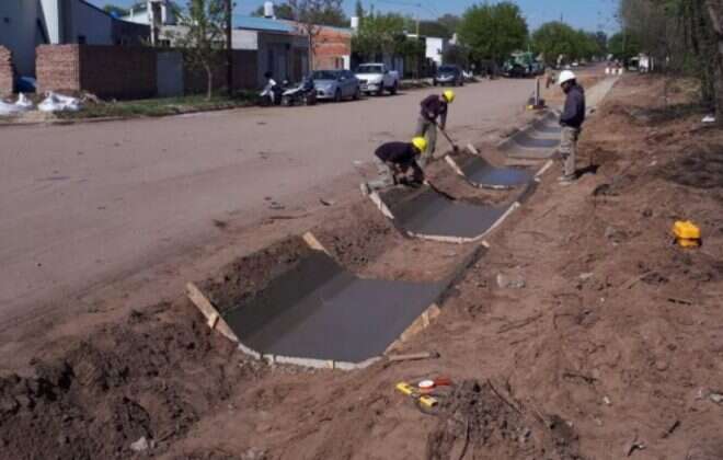 Con inversión de Gobierno, continúa la obra de pluviales en General Pico