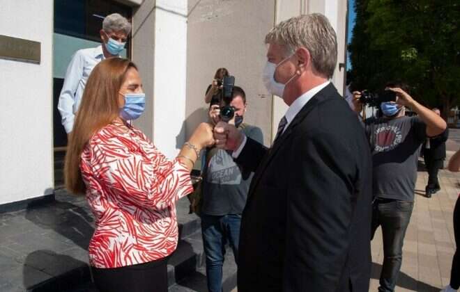 El Gobernador encabezó la licitación de 20 viviendas para Eduardo Castex