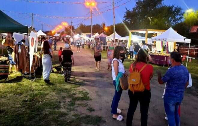 Secretaria de Turismo recorrió la Feria Regional de Artesanías