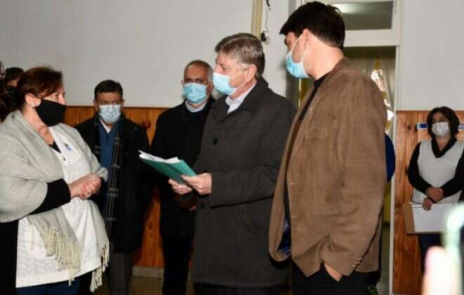 Miguel Riglos: Ziliotto anunció inversión de $220 millones en la Escuela y el JIN y 15 nuevas viviendas