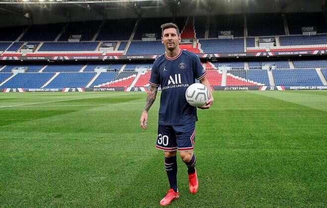 Messi ya entrena junto a sus nuevos compañeros en el París Saint Germain