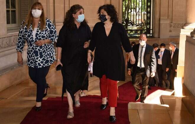 Exceptuarán del aislamiento a contactos estrechos con dos dosis y refuerzo