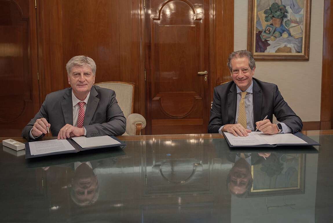 Ziliotto firmó convenio con el BCRA por Educación Financiera para la inclusión