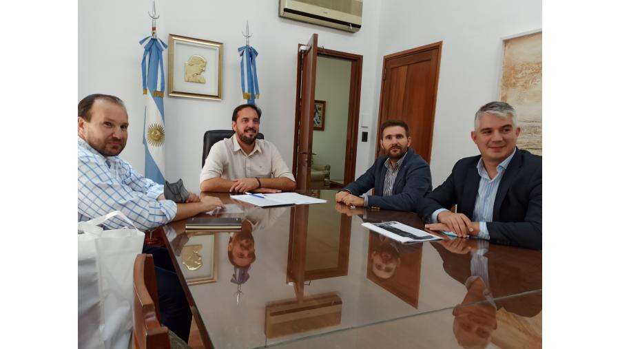 Empatel y municipio de Santa Rosa firmaron convenio de mejoras en conectividad