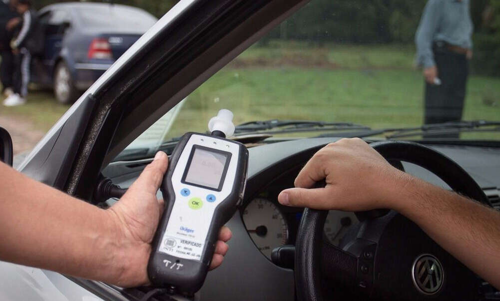 Impulsarán una ley de alcohol cero al volante en la provincia