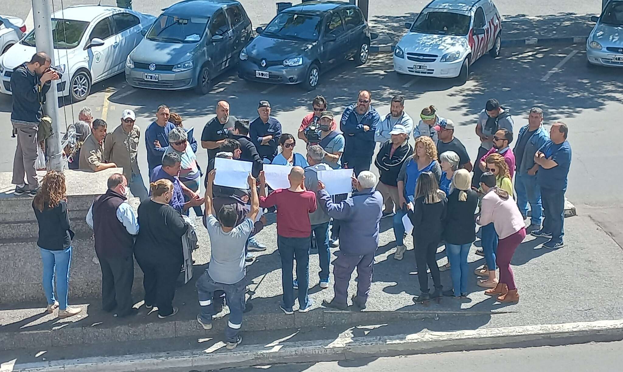 Santa Rosa: Ex planes municipales pidieron audiencia a Di Nápoli