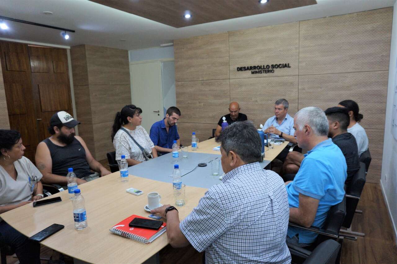 Histórico acuerdo en la Subsecretaría de Niñez, Adolescencia y Familia