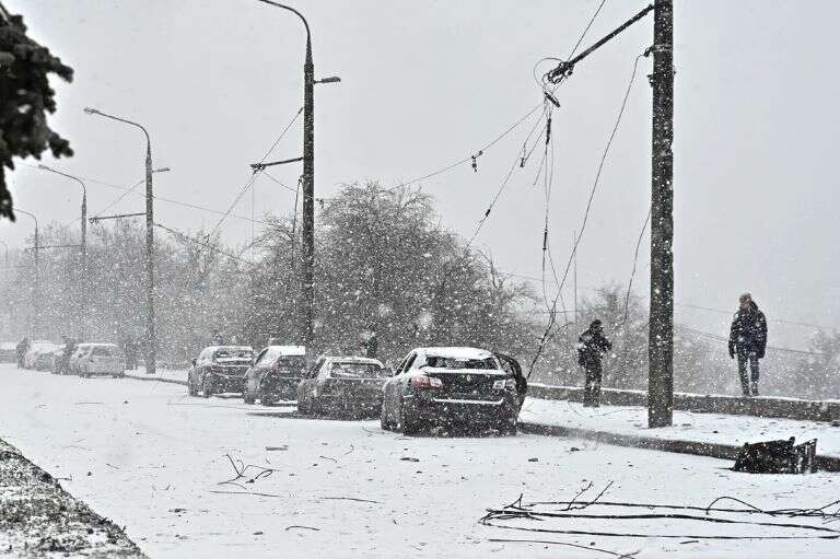 Ucrania: Más de mil ciudades del país se quedaron sin electricidad por el extremo temporal invernal