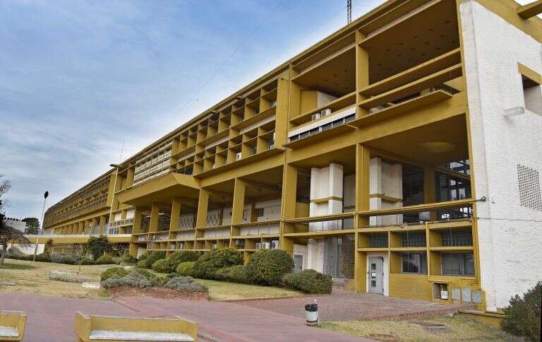 Los sueldos con aumento del 5,3% a empleados públicos de La Pampa generarán un impulso en la economía provincial