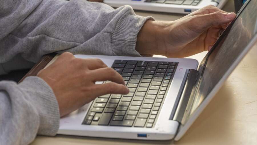 Inscriben para cubrir cargos y horas cátedras de Formación Profesional en diferentes localidades