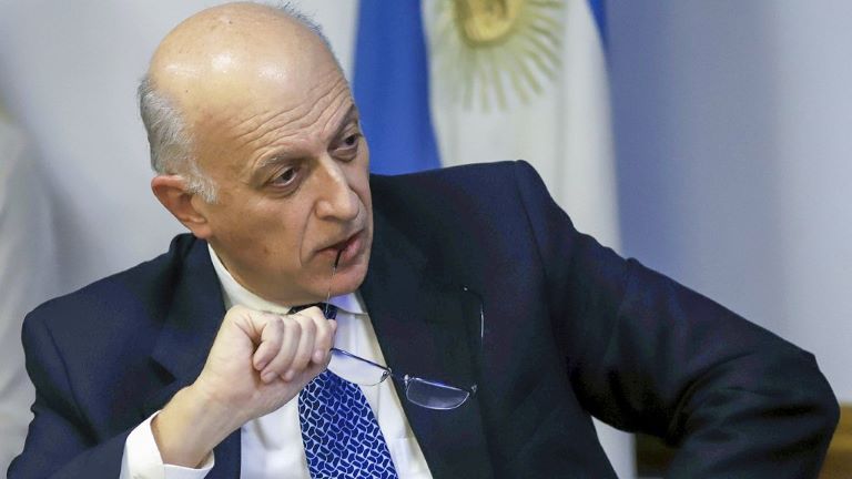 El procurador Eduardo Casal le solicitó a la Corte que suspenda el fallo que empoderaba a la justicia porteña