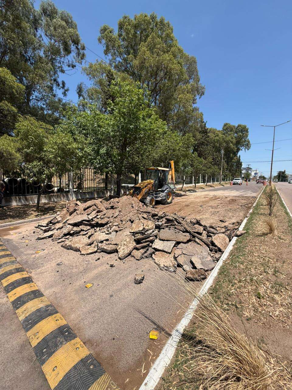 Santa Rosa: Repararon la rotura del caño maestro y no fue necesario cortar el suministro de agua