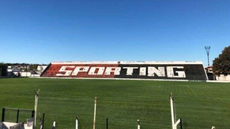 Fútbol: Costa Brava visita a Sporting en Punta Alta por la primera semifinal del Regional Federal
