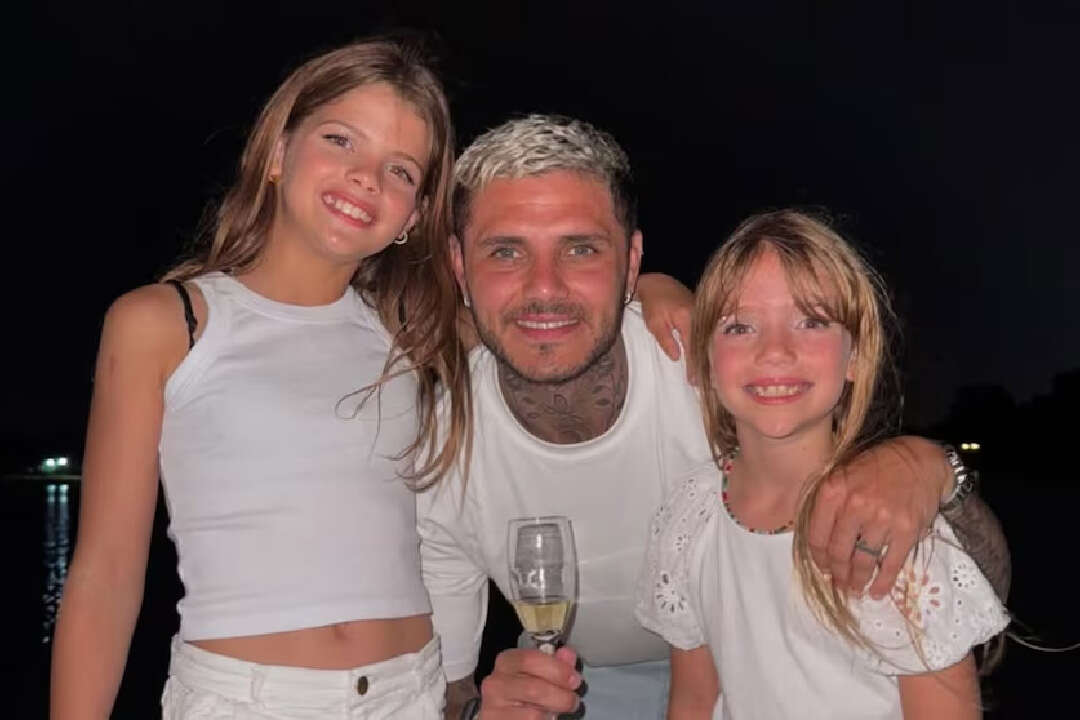 El emotivo posteo de Mauro Icardi y sus hijas para recibir el 2025: “Un año lleno de cosas hermosas”