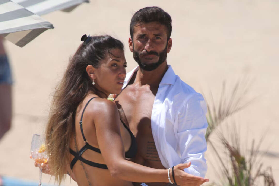 Cinthia Fernández: sol, playa y amor en Punta del Este