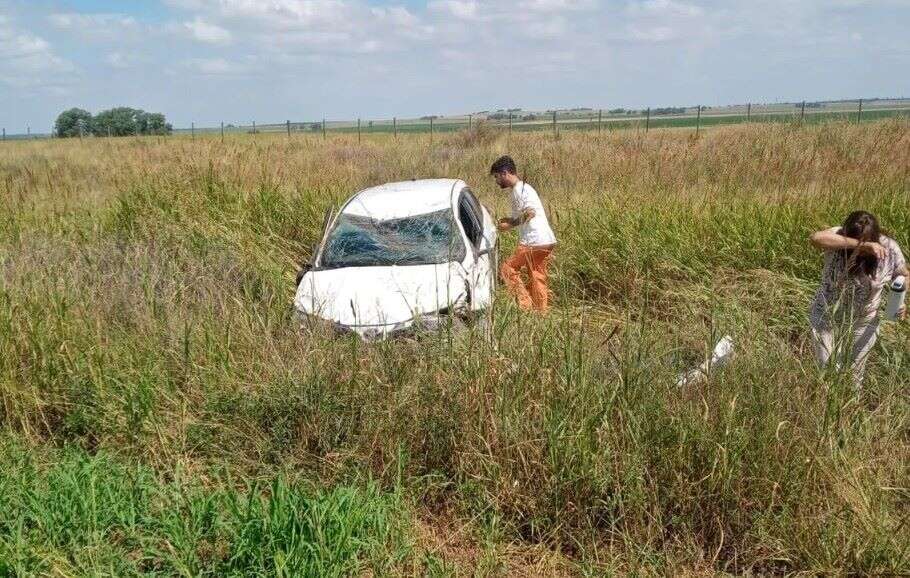 Volcó la diputada Trapaglia en la Ruta 10