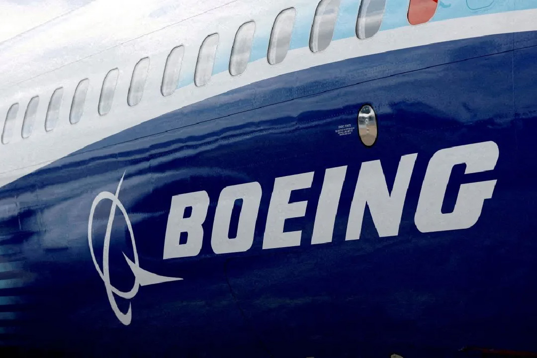 Las líneas aéreas están volando más llenas que nunca en la historia, pero es porque faltan aviones
