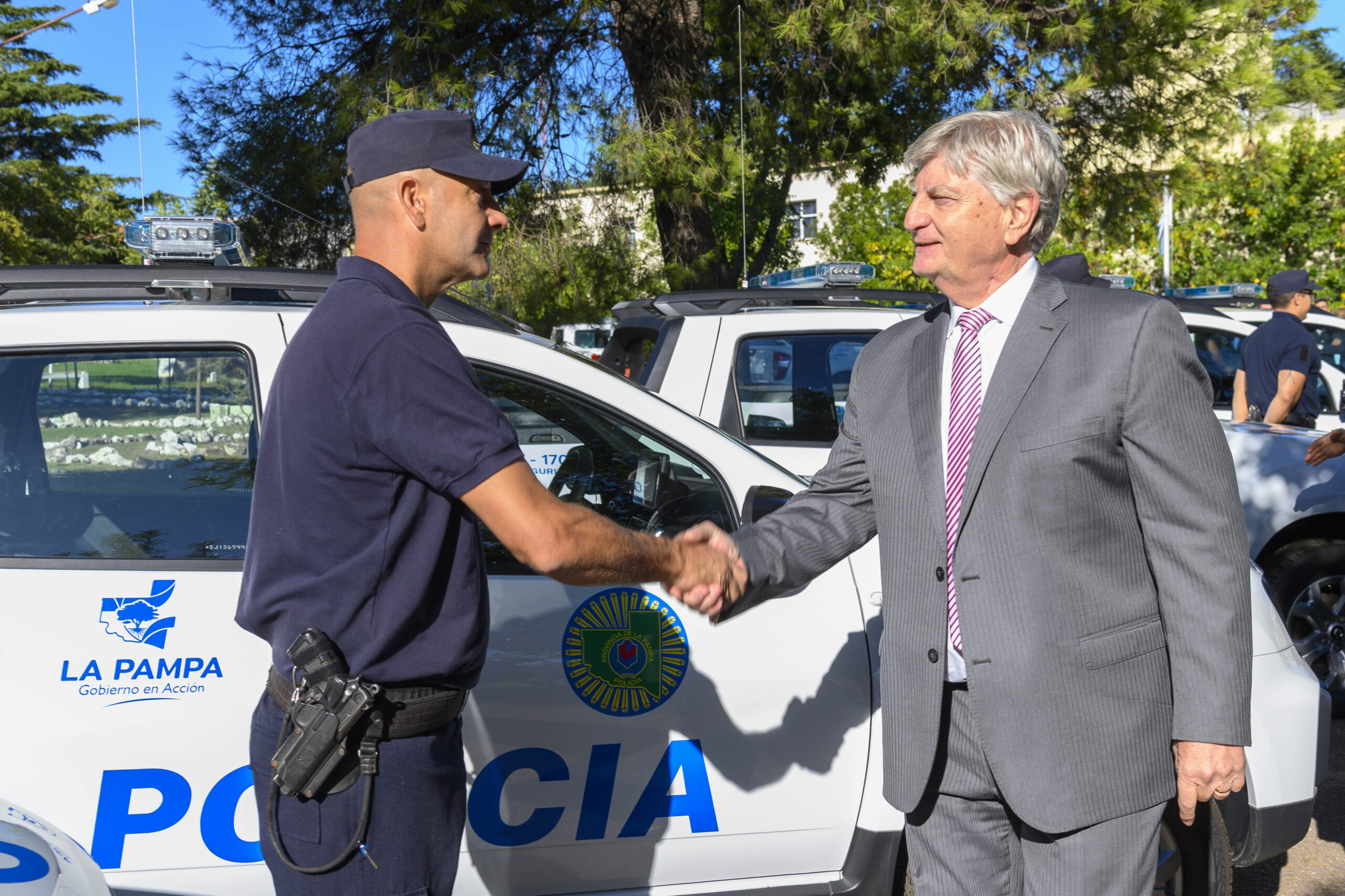 Ziliotto entregó 38 nuevos móviles en el inicio del ciclo lectivo de la Escuela de Policía