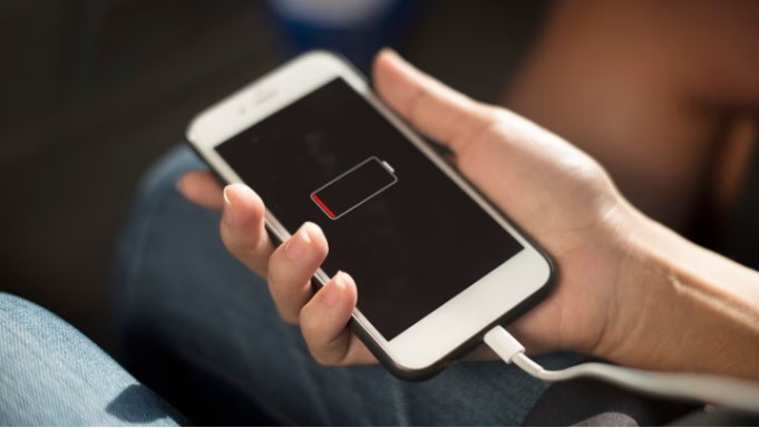 Dónde está y cómo activar el botón secreto que permite duplicar la batería en tu celular
