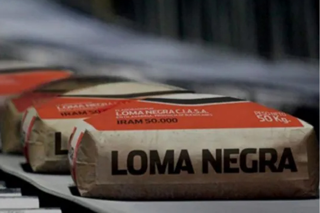 Mientras espera que se defina su nuevo dueño, Loma Negra cerró 2024 con una caída de 24% en las ventas de cemento