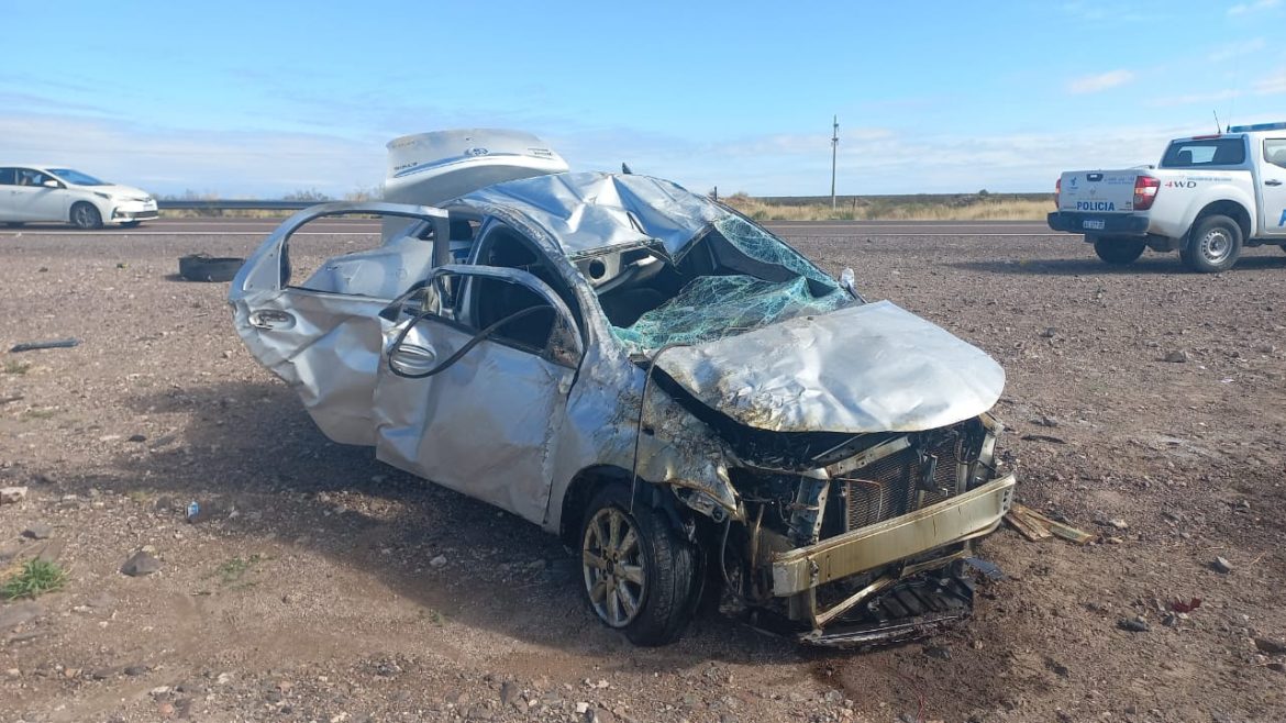 Tragedia en el oeste pampeano: Una joven murió en un vuelco en Ruta 151