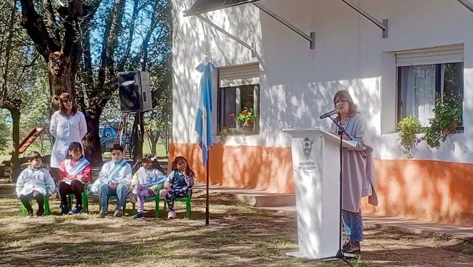 Hucal marca un hito: su escuela rural ahora funciona con energía solar