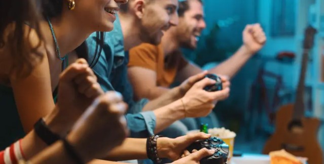 Â¡Sin competencia! Cómo son Split Fiction y It Takes Two, los nuevos videojuegos colaborativos que se están volviendo los más vendidos del año