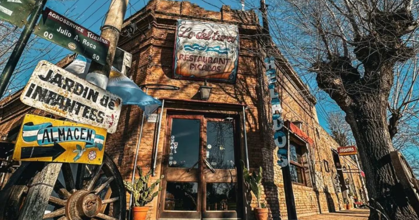 El bodegón de un pueblito que es atendido por su dueña y es furor