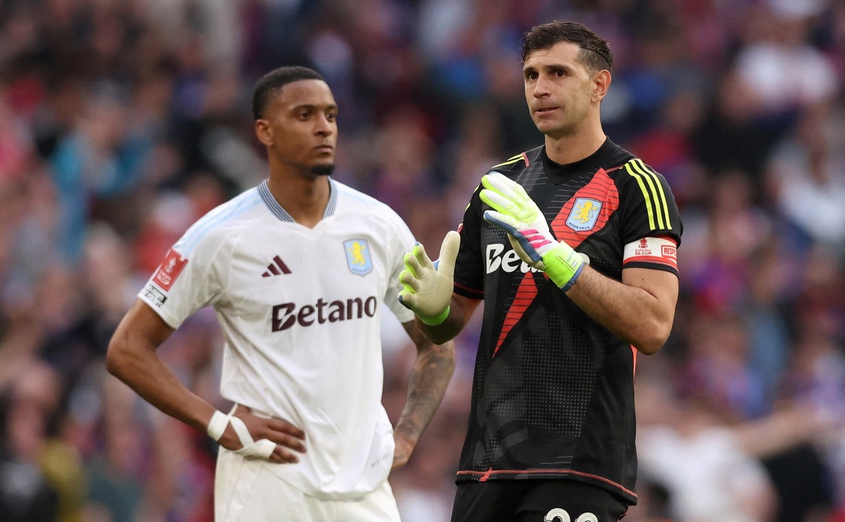 Fútbol: Crystal Palace goleó al Aston Villa de Dibu Martínez y lo dejó sin final de FA Cup
