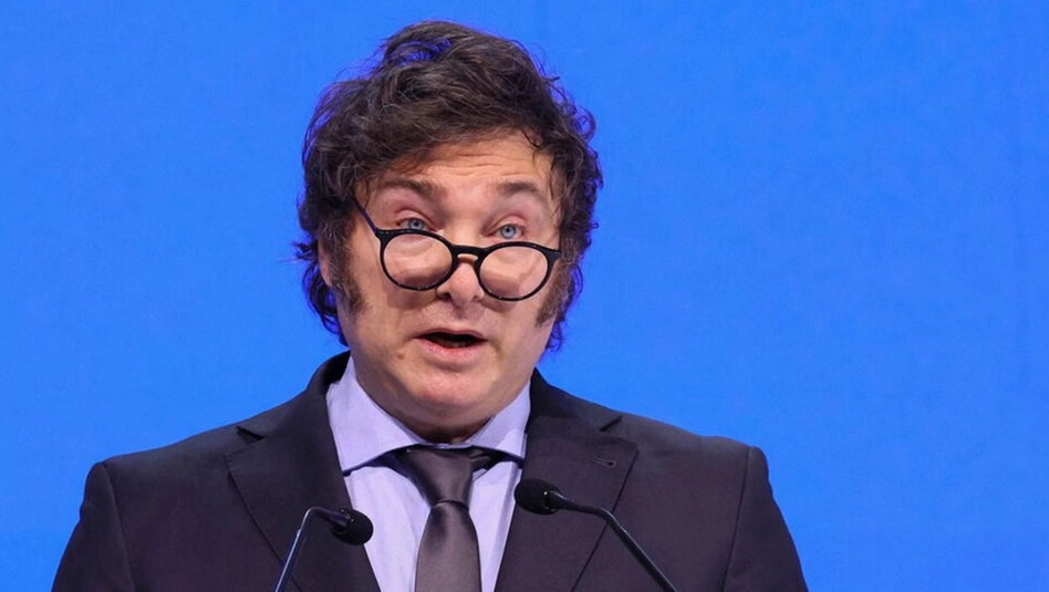 Milei no viajará al Vaticano y se concentrará en la elección porteña