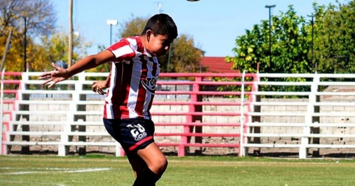 Tragedia en Mendoza: un nene murió electrocutado al buscar una pelota de fútbol en un techo