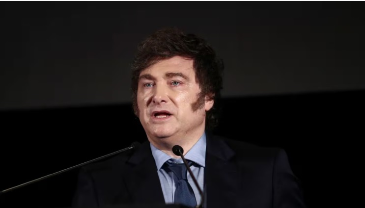 Milei: “Creo que hubo un acuerdo entre Cristina Kirchner y Macri para ensuciarme por Ficha Limpia”