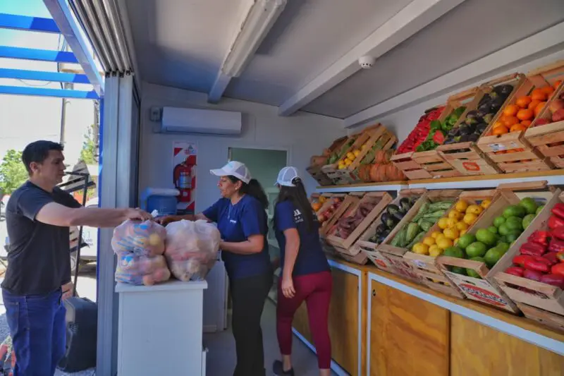 Santa Rosa: productos frescos, ricos y accesibles en el Módulo Despensa en el B° Esperanza