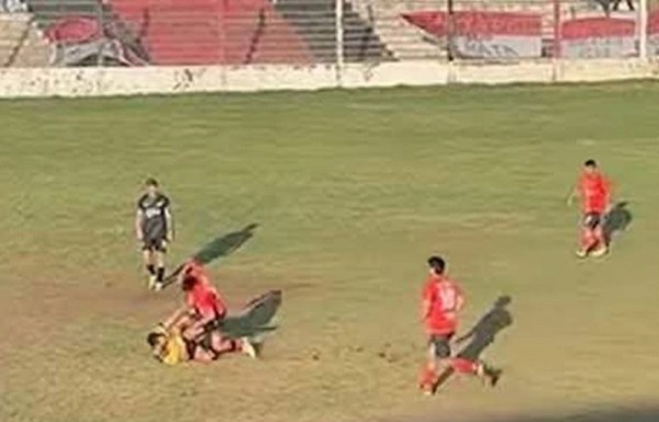 Liga Cultural: 10 años de suspensión al jugador que agredió a un árbitro de fútbol