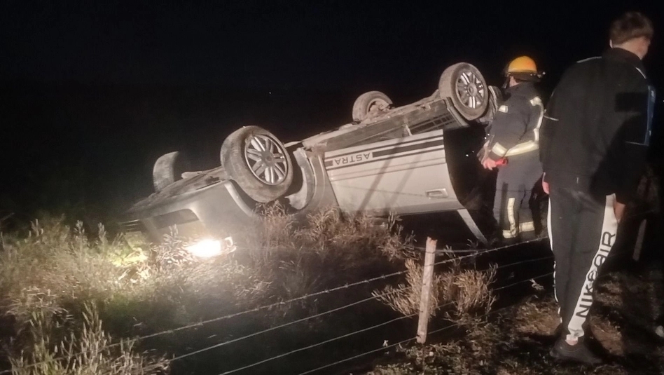 Impactante vuelco en Jacinto Arauz: el conductor tenía 1,52 de alcohol en sangre