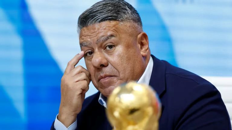 Medio Oriente: como la Cancillería no los escucha, ahora los argentinos varados en la guerra del Golfo piden que los rescate el Chiqui Tapia