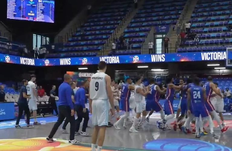 Básquetbol: escandaloso final en la derrota de Argentina ante República Dominicana por la AmeriCup